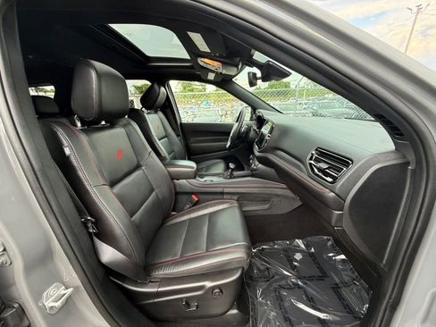 Used 2025 Dodge Durango R/T w/ Blacktop Package AWD/4WD image 30