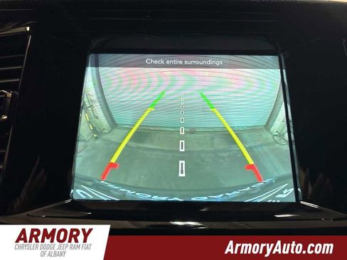 Used 2023 Dodge Durango GT image 17