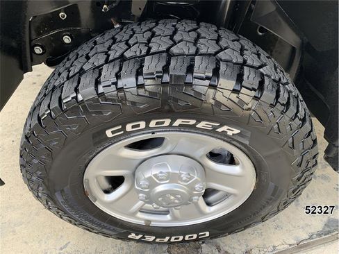 Used 2024 RAM 2500 Tradesman AWD/4WD image 18