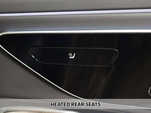 Used 2025 Mercedes-Benz E 450 4MATIC Sedan w/ Multicontour Seating Package image 10