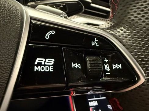 Used 2021 Audi RS 7 Sportback w/ Carbon Optic Package image 89