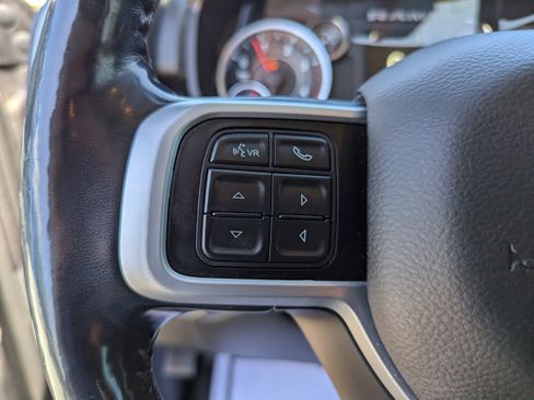 Used 2020 RAM 2500 Big Horn w/ Level 1 Equipment Group AWD/4WD image 14