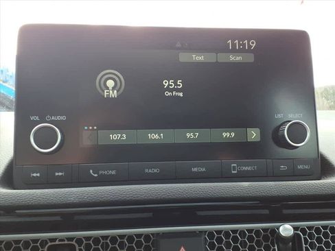 Used 2025 Honda Civic Sport image 17