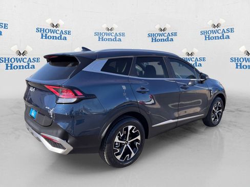 Used 2023 Kia Sportage EX AWD/4WD image 8