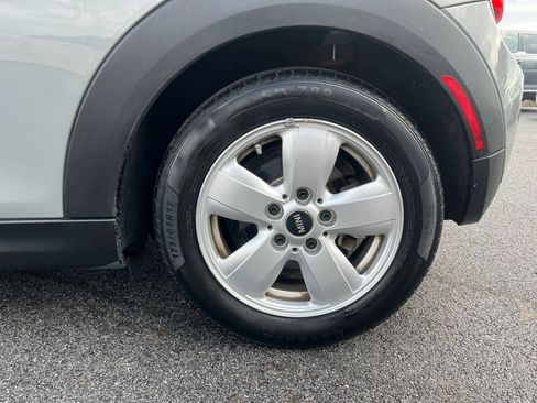 Used 2014 MINI Cooper 2-Door Hardtop image 30