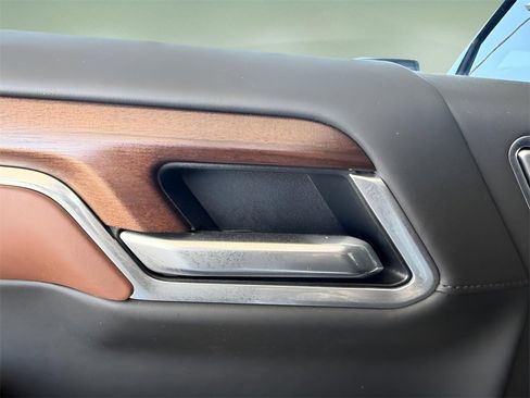 Used 2025 GMC Sierra 1500 Denali Ultimate image 20