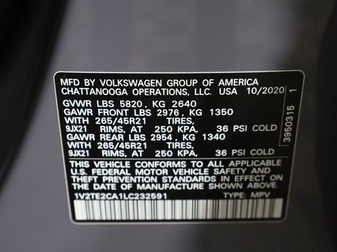 Used 2020 Volkswagen Atlas Cross Sport SEL Premium R-Line image 63