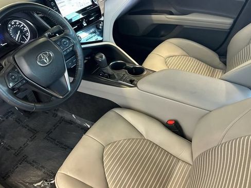 Used 2024 Toyota Camry SE w/ Cold Weather Package AWD/4WD image 12