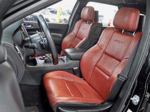 Used 2018 Dodge Durango SRT w/ SRT Interior Appearance Group image 27