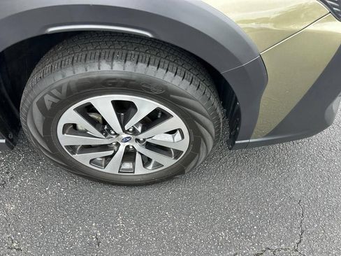 Certified 2025 Subaru Outback Premium AWD/4WD image 11