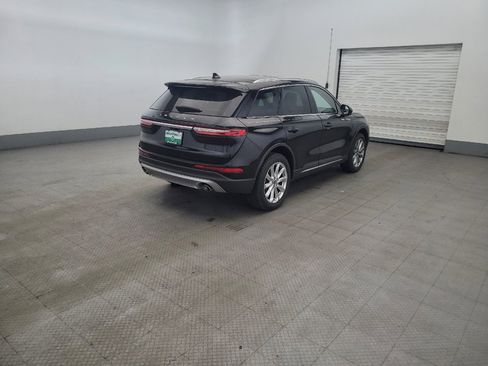 Used 2022 Lincoln Corsair AWD w/ Premium Package image 9