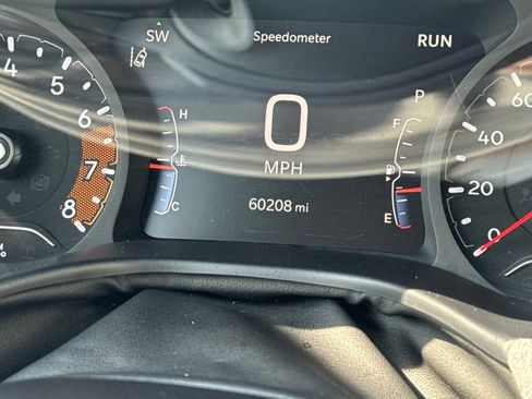Used 2024 Jeep Compass Latitude AWD/4WD image 42