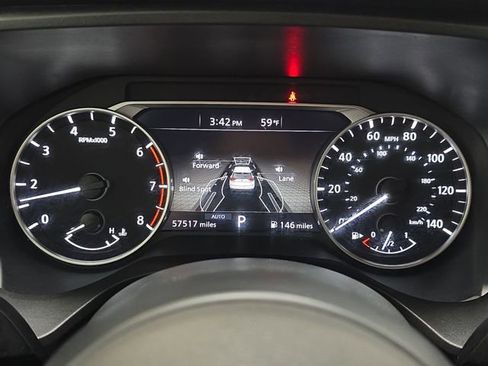 Used 2024 Nissan Rogue S AWD/4WD image 18