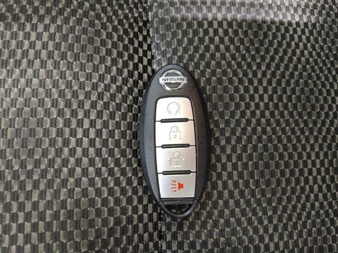 Used 2019 Nissan Rogue Sport SV w/ All-Weather Package AWD/4WD image 32