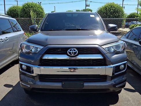 Used 2018 Toyota 4Runner Limited AWD/4WD image 2