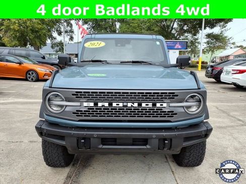 Used 2021 Ford Bronco Badlands image 2