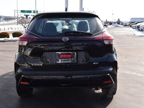 Used 2024 Nissan Kicks SV image 6
