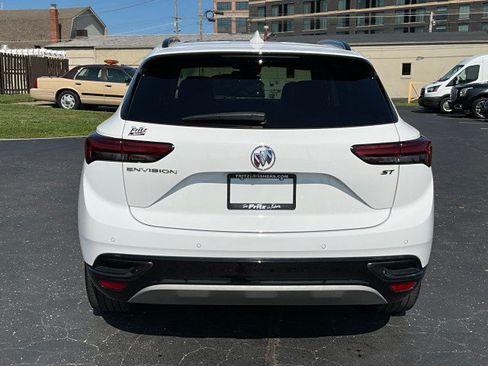 Used 2021 Buick Envision Essence w/ Sport Touring Package FWD image 6