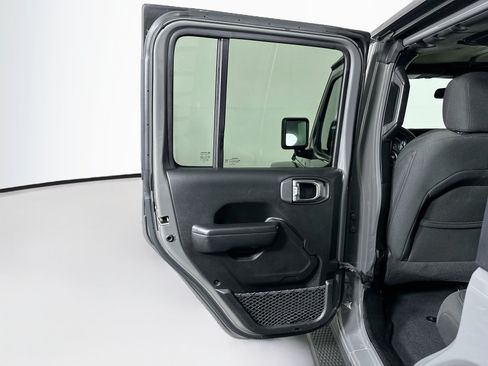 Used 2020 Jeep Wrangler Unlimited Sport AWD/4WD image 25