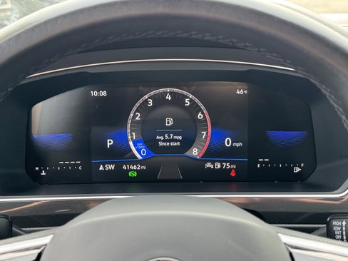 Used 2023 Volkswagen Tiguan SE R-Line image 20