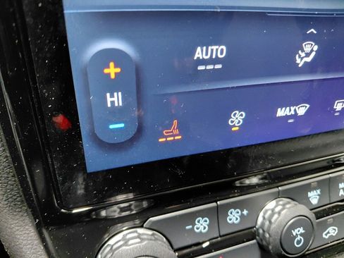 New 2025 Ford Ranger XLT w/ Equipment Group 301A High image 4