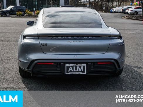 Used 2023 Porsche Taycan 4S w/ Performance Package image 11