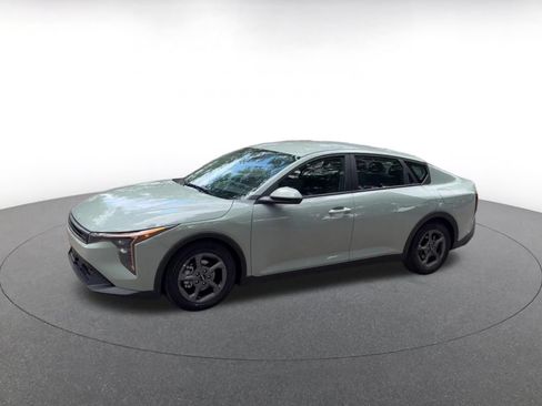 Used 2025 Kia K4 FWD image 10