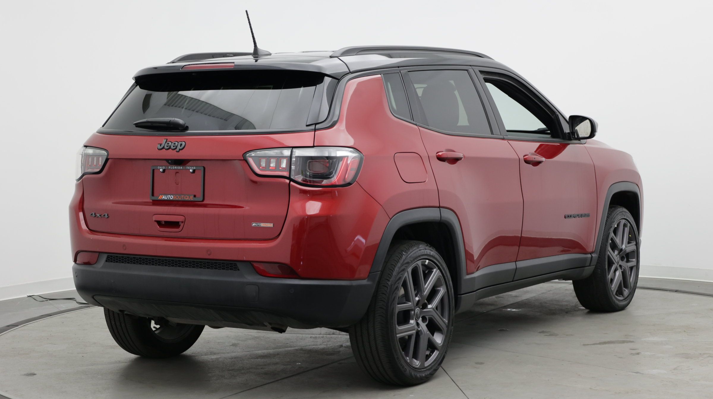 Used 2026 Jeep Compass Limited AWD/4WD image 7