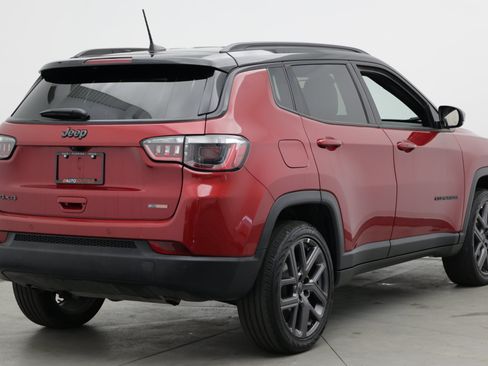 Used 2026 Jeep Compass Limited AWD/4WD image 7