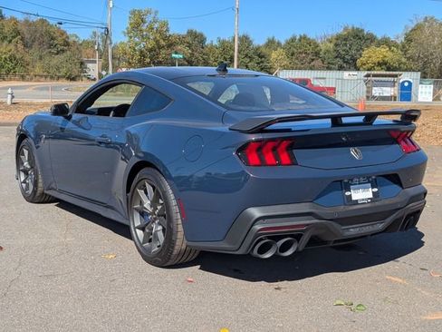 New 2025 Ford Mustang Dark Horse image 5