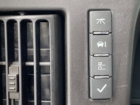 Used 2024 GMC Savana 2500 w/ Driver Convenience Package image 20