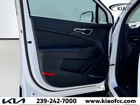 New 2026 Kia Sportage EX image 21