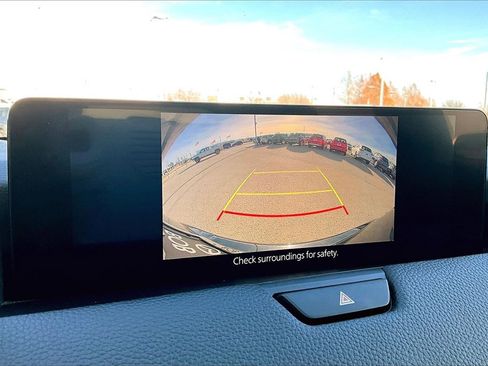 Certified 2025 MAZDA CX-70 3.3 Turbo w/ Preferred Package image 19