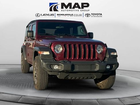 Used 2021 Jeep Wrangler Unlimited Sport image 7