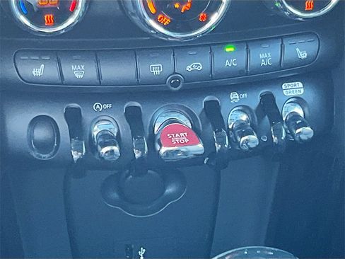 Used 2023 MINI Cooper S image 16