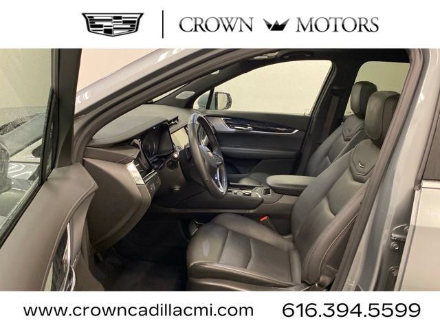 Certified 2023 Cadillac XT6 Premium Luxury AWD/4WD image 8
