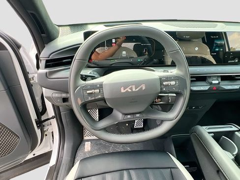 New 2026 Kia EV9 GT-Line AWD/4WD image 11