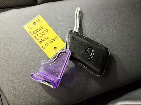 Used 2024 Lexus ES 350 w/ Premium Package image 24