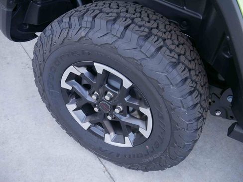 New 2025 Jeep Wrangler Unlimited Rubicon w/ Safety Group AWD/4WD image 20