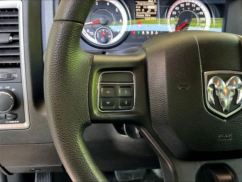 Used 2019 RAM 1500 Tradesman RWD image 11