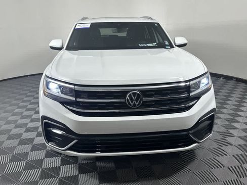 Used 2022 Volkswagen Atlas Cross Sport SEL R-Line image 3