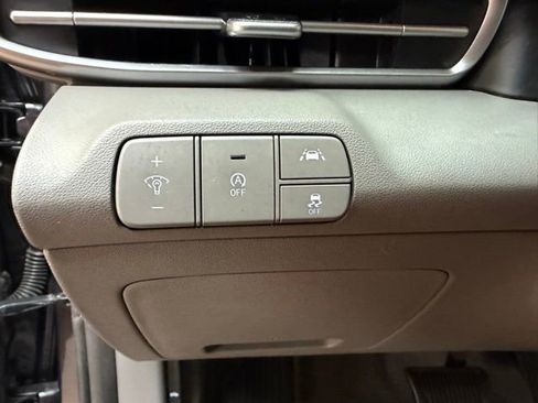 Used 2021 Hyundai Elantra SE FWD image 20