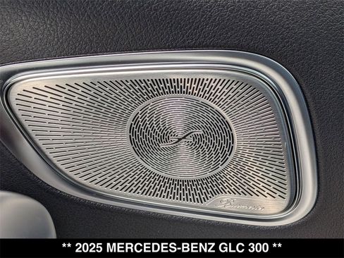 Certified 2025 Mercedes-Benz GLC 300 4MATIC image 25