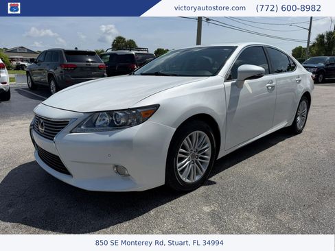 Used 2013 Lexus ES 350 w/ Luxury Pkg FWD image 7