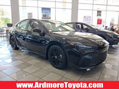 New 2025 Toyota Camry SE