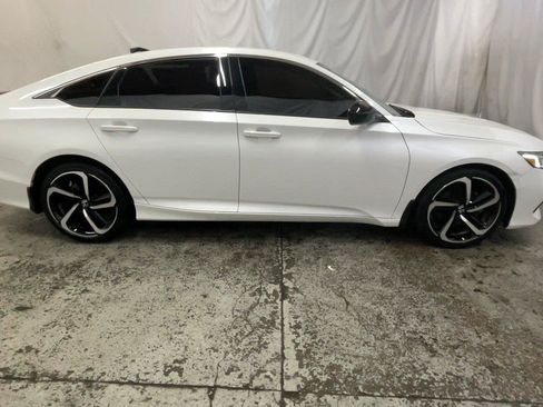 Used 2021 Honda Accord Sport Special Edition image 5