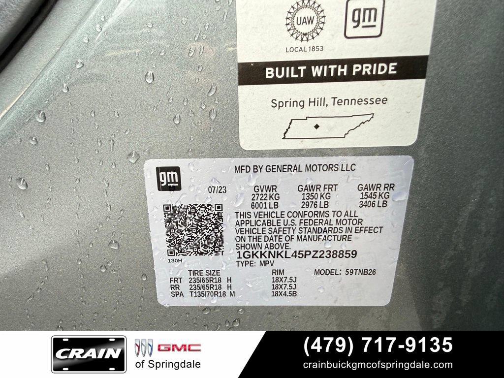 Used 2023 GMC Acadia SLE FWD image 32