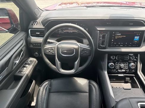 Used 2024 GMC Yukon Denali w/ Max Trailering Package AWD/4WD image 24