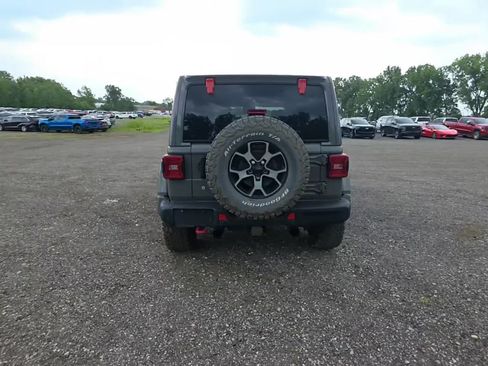 Used 2019 Jeep Wrangler Unlimited Rubicon w/ Dual Top Group AWD/4WD image 4
