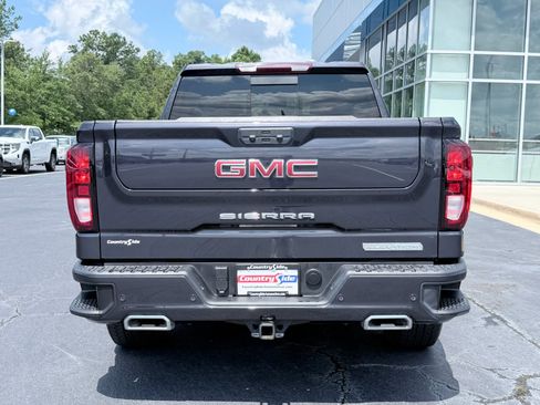 Used 2025 GMC Sierra 1500 Elevation AWD/4WD image 8